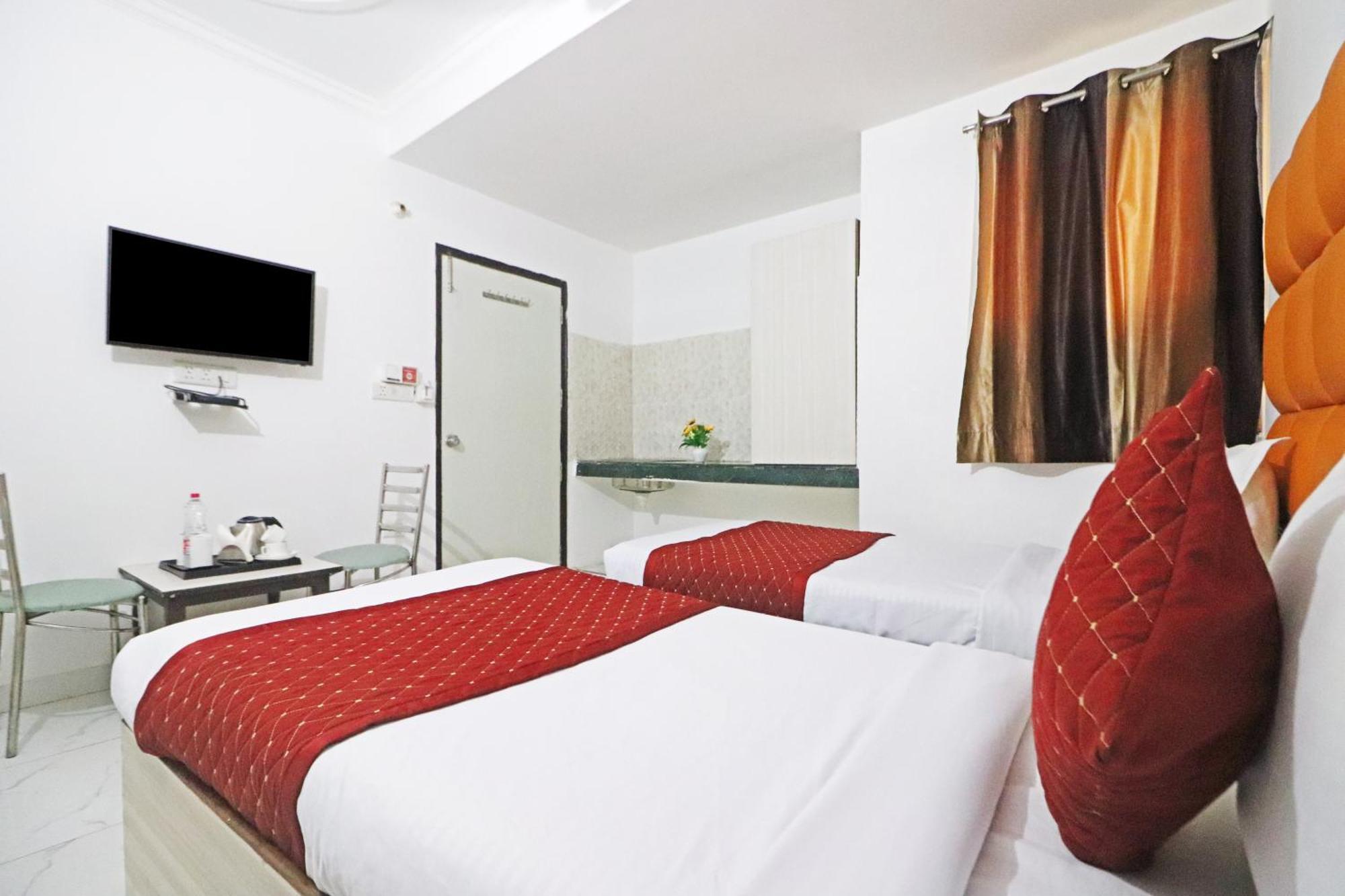 Hotel Clink New Delhi Airport Ngoại thất bức ảnh