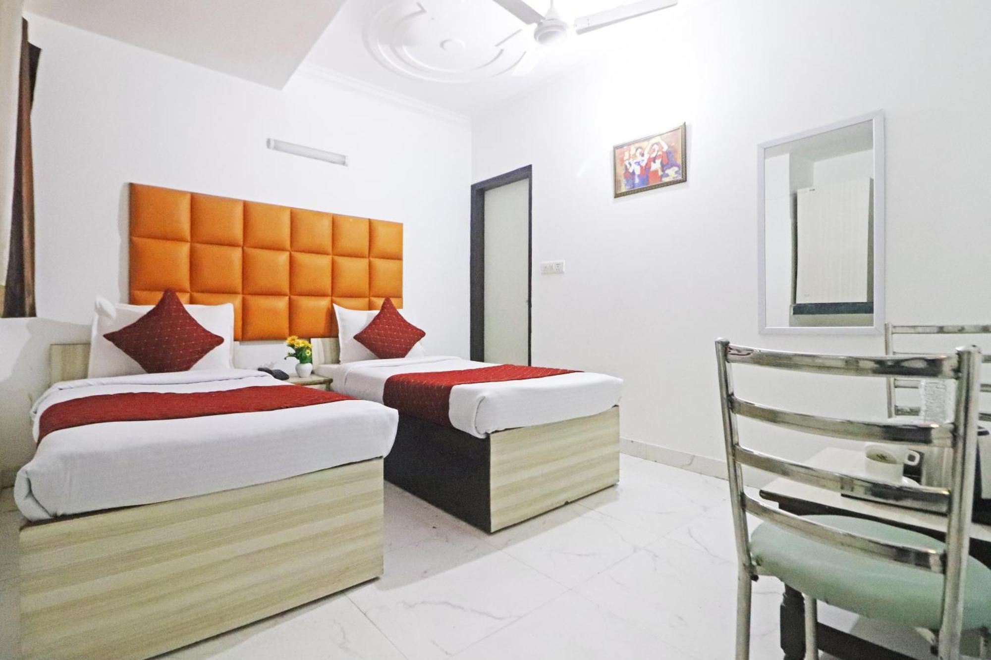 Hotel Clink New Delhi Airport Ngoại thất bức ảnh